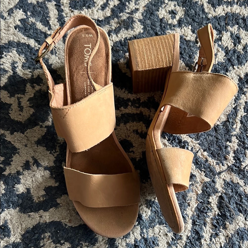 👡 TOMS Women's Leather Block Heeled Sandals